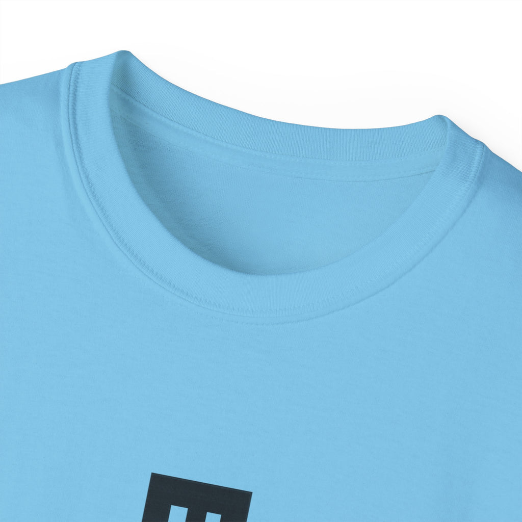 Vertical 'EVOIR' Logo Tee — Minimalist Graphic Cotton T-Shirt