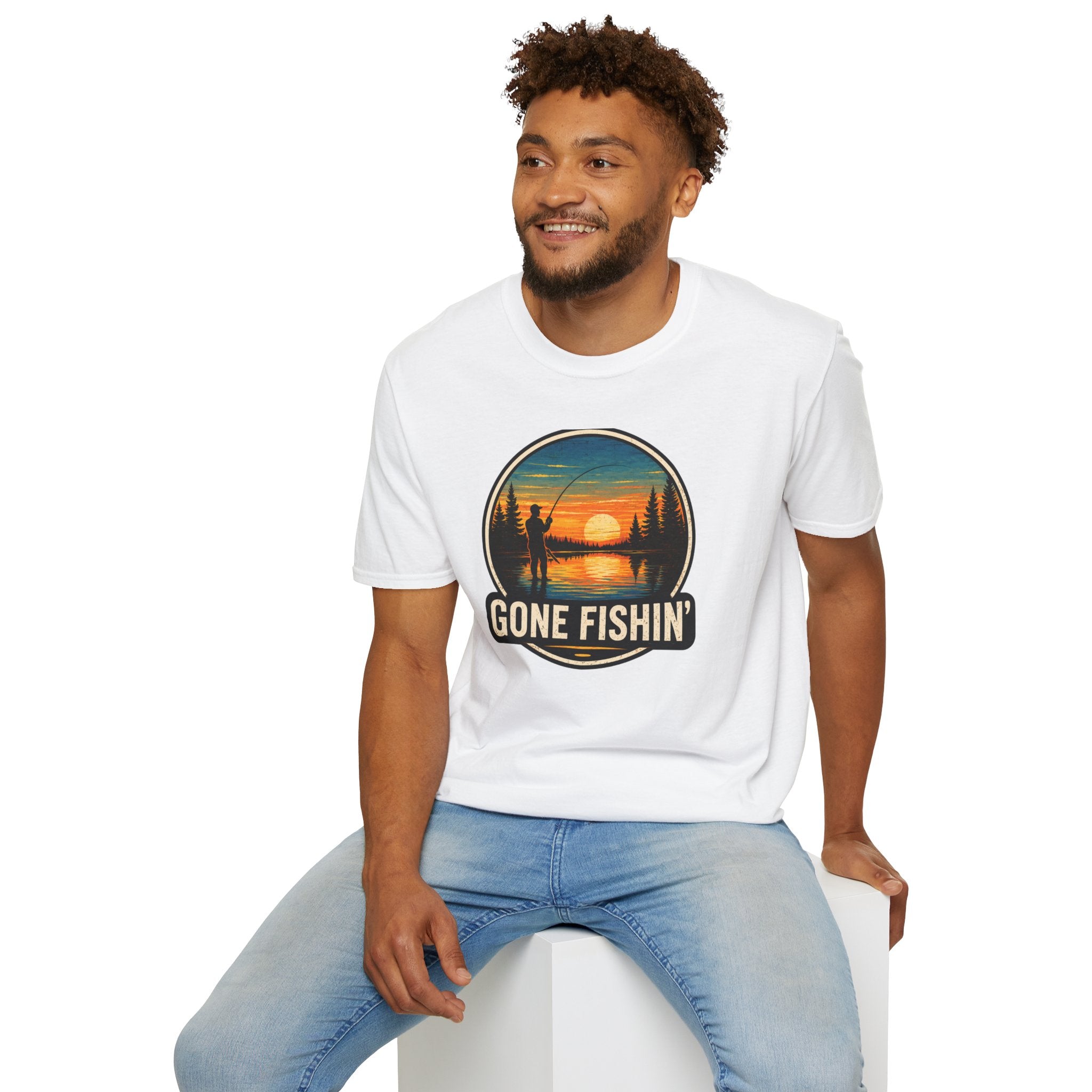 Gone Fishin' Sunset T-Shirt – Vintage Fishing Graphic Tee